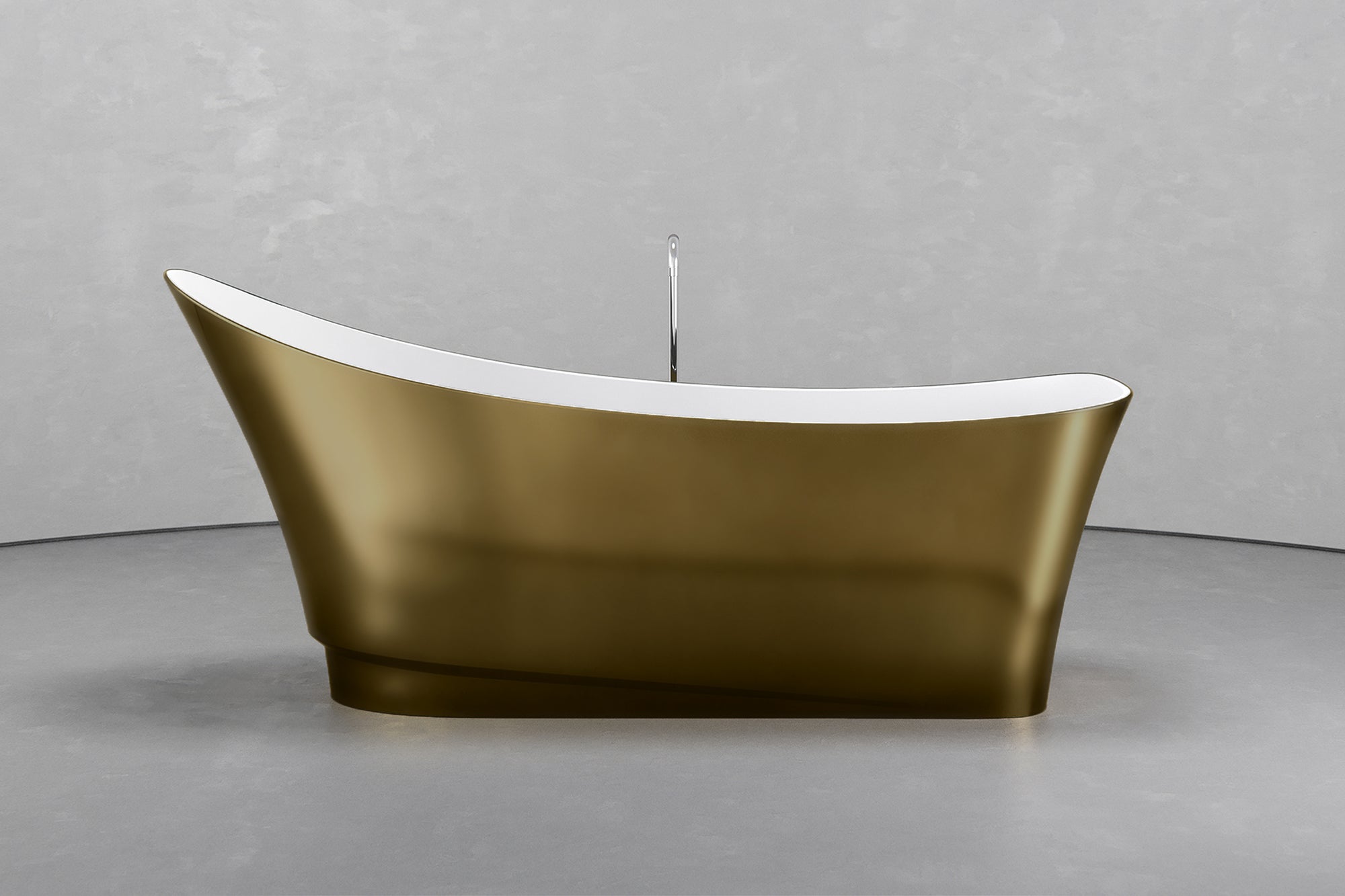 Reclining Bathtub